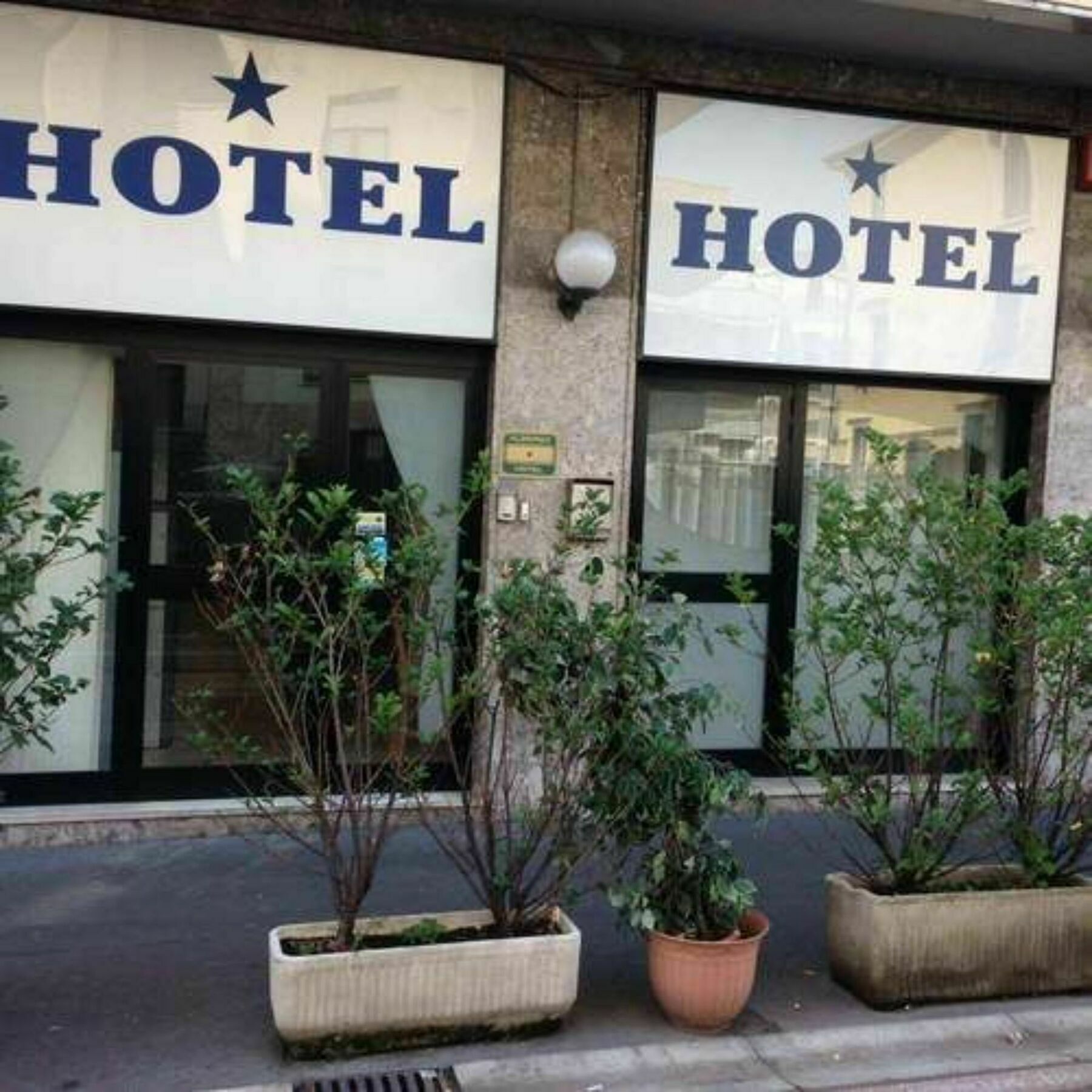 Hotel Salus Milão Exterior foto
